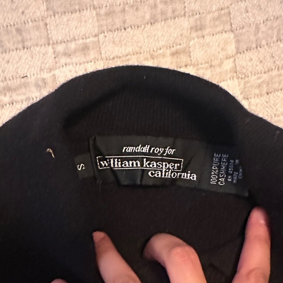 Black Cashmere Sweater - Picture 2 of 5